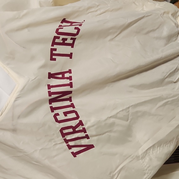 Vintage fruit of the Loom Virginia Tech Hokies Pullover - Picture 2 of 5